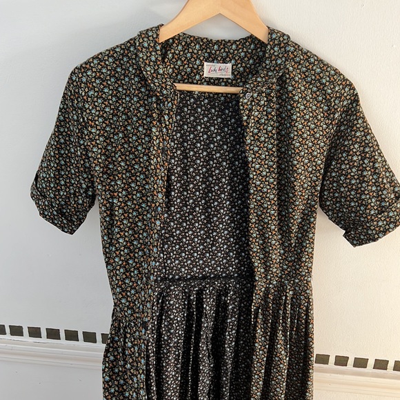 Vintage Lady Bird Dress - Picture 6 of 11